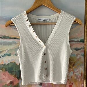 Zara Cream Buttoned Crop Tank Top